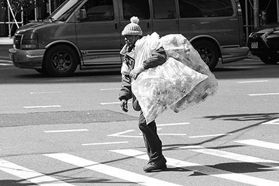 Homeless : Street Life : New York : Personal Photo Projects : Photos : Richard Moore : Photographer